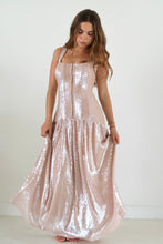 Cargar imagen en el visor de la galería, PRISCILLA SEQUINED DRESS
